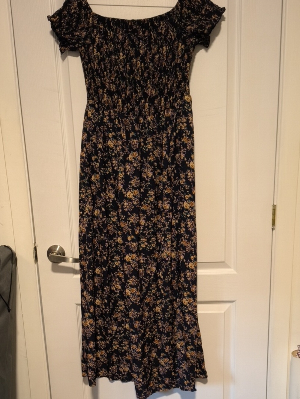 Women’s Navy Floral Smocked Maxi Dress